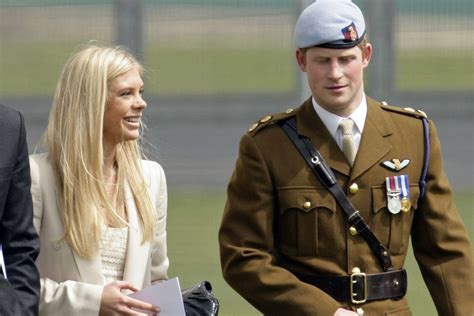 is chelsy davy married|Prince Harrys Ex Chelsy Davy Reveals She。